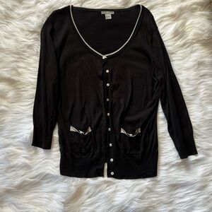 🖤🖤H&M CARDIGAN WITH THREE QUARTER LENGTH SLEEVES